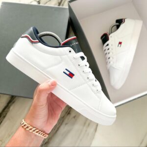 Tommy Hilfiger #4