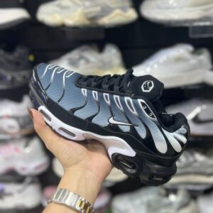 Nike - TN #1